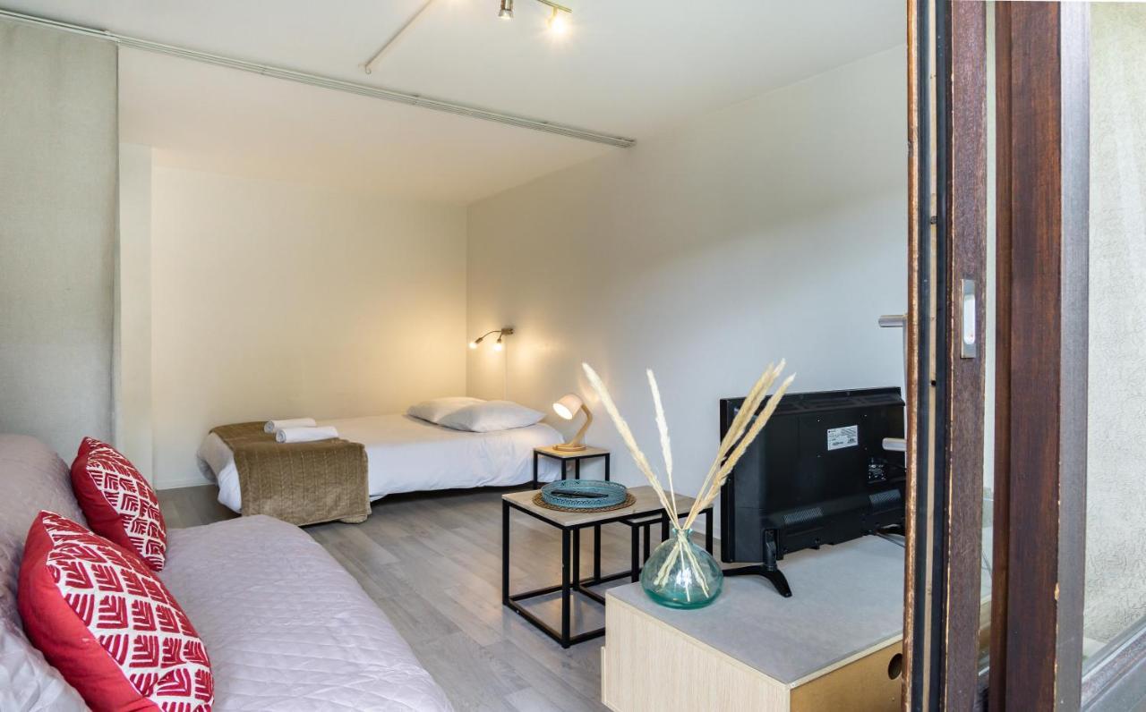 Saint-Paul Cosy Studio Avec Place De Parking Privee Apartamento Meythet Exterior foto